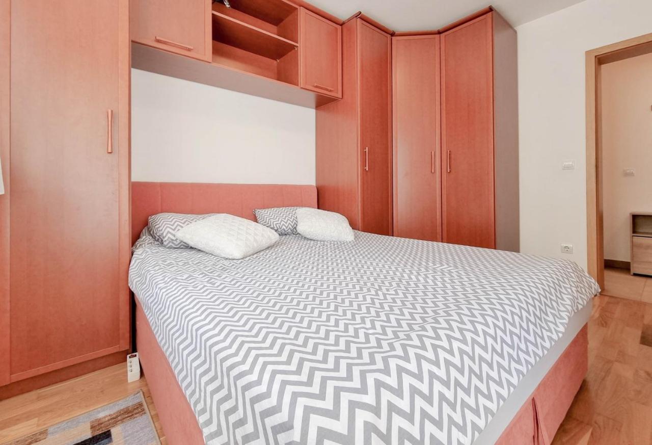 Mark Apartman